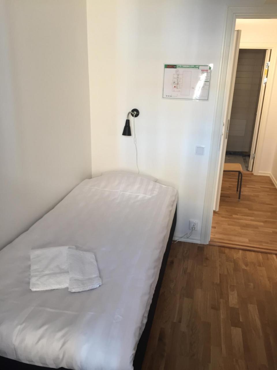 Melleruds Golfklubb Bed & Breakfast Экстерьер фото