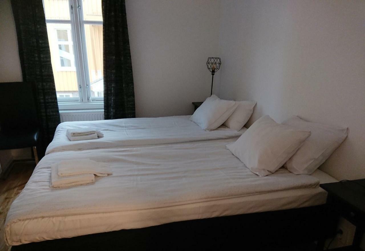 Melleruds Golfklubb Bed & Breakfast Экстерьер фото